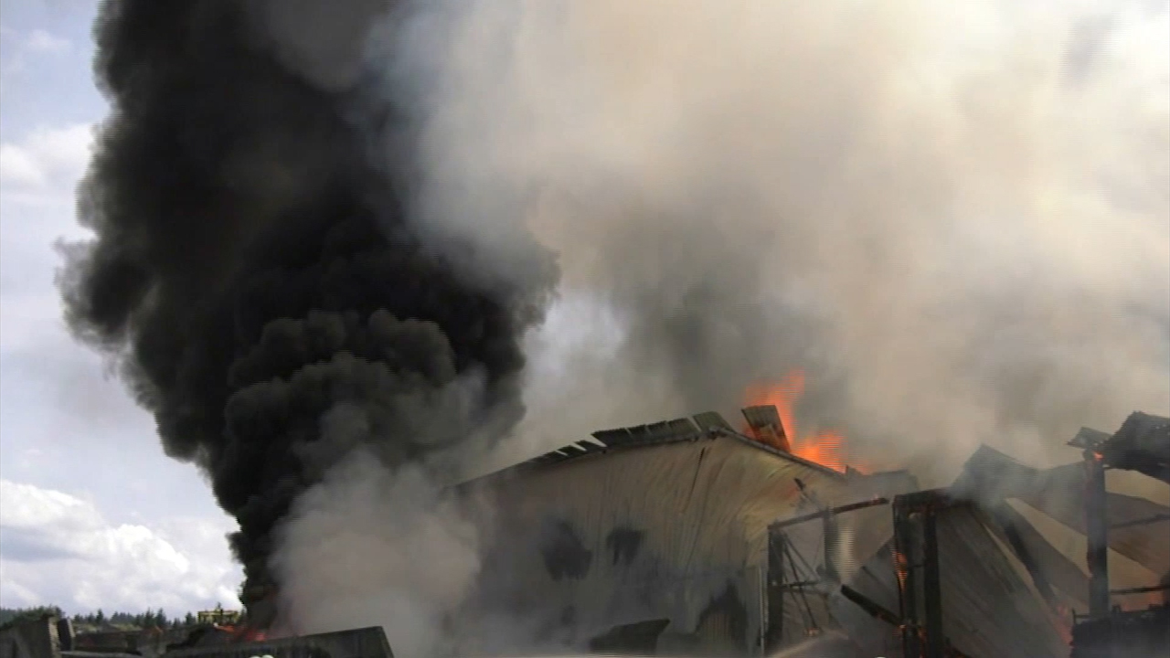 MEgional mit Infos zum Feuer in Gebirge MEgional mit Infos zum Feuer in Gebirge